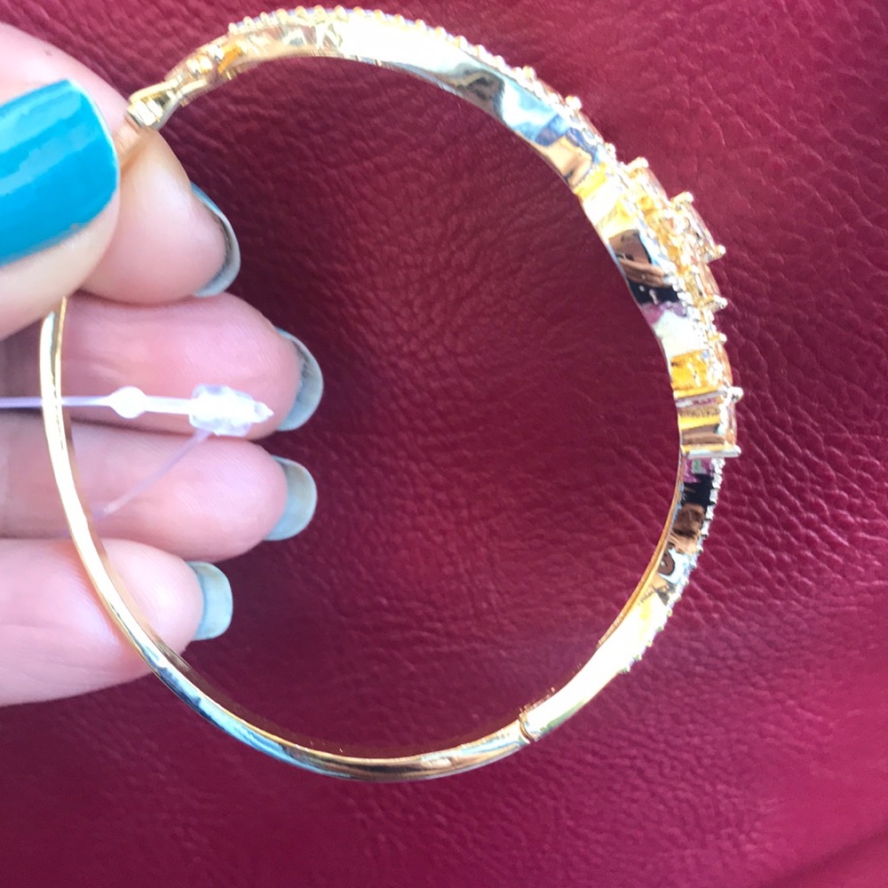 Bracelet - Picture 2 of 5